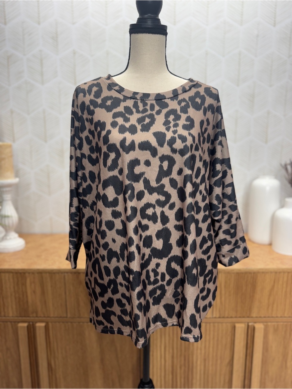 Oversized Leopard Print Women’s Top - Taupe/Black
